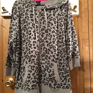 Torrid size 2 hoodie leopard animal jacket